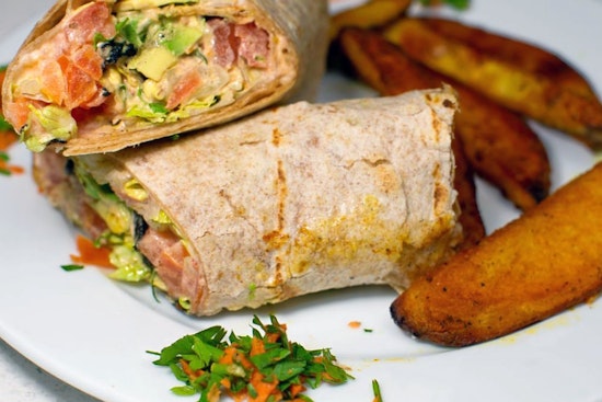 New vegan spot A Live Kitchen debuts in Laurelton