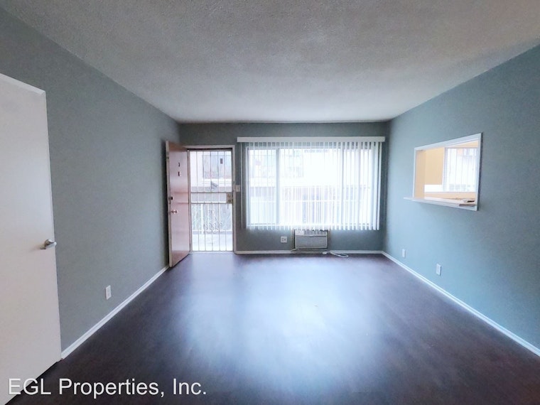 Renting in West Hollywood: What will $1,800 get you?