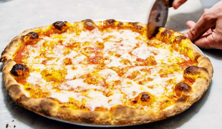 Explore the 5 most popular spots in New York City's Williamsburg neighborhood