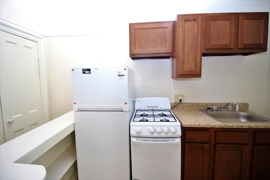 Renting in Baltimore: What will $800 get you?