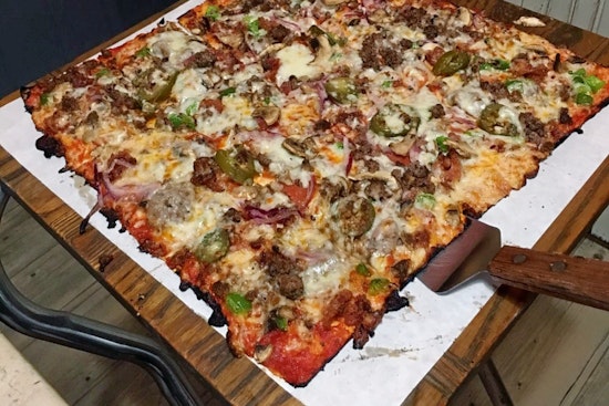 Top pizza choices in Worcester for takeout and dining in