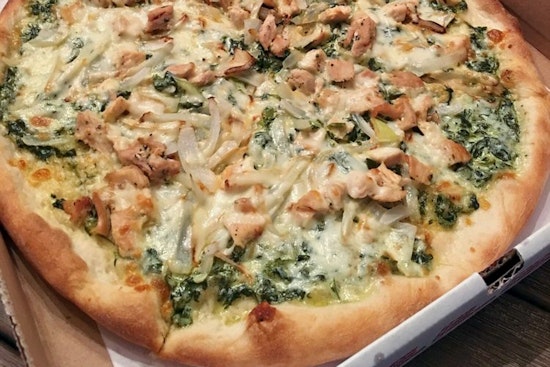 Top pizza choices in Arlington for takeout and dining in