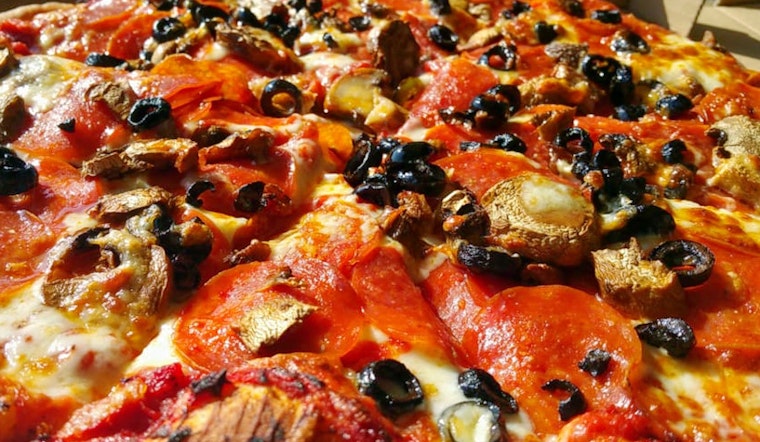 Top pizza choices in Clovis for takeout and dining in