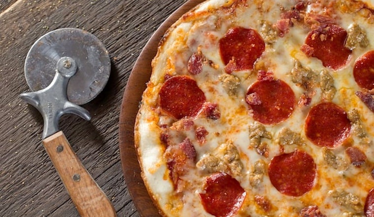 Top pizza choices in Santa Ana for takeout and dining in