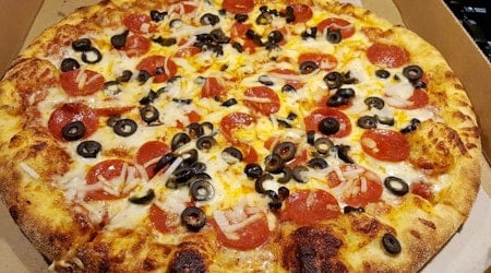 Top pizza choices in Lancaster for takeout and dining in