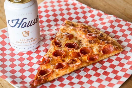 Top pizza choices in Newport Beach for takeout and dining in