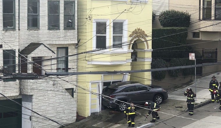 Car crash into building leads to gas leak, evacuation in North Beach