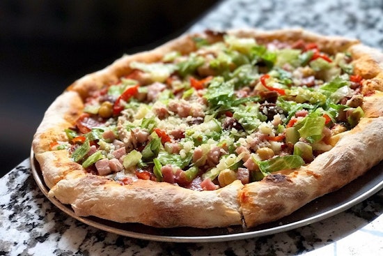 Top pizza choices in Minneapolis for takeout and dining in