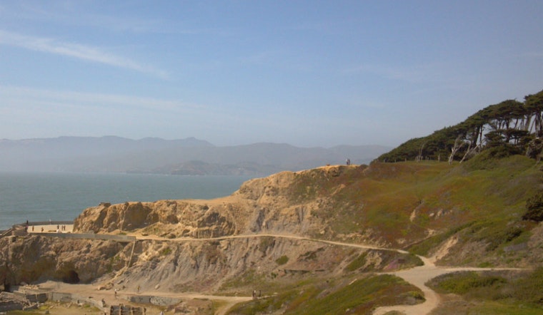Photographer Injured In Sutro Heights Park Camera Grab