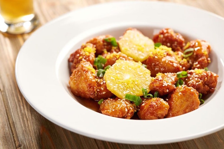New Thai spot Munch Bistro opens its doors in Huntington Beach