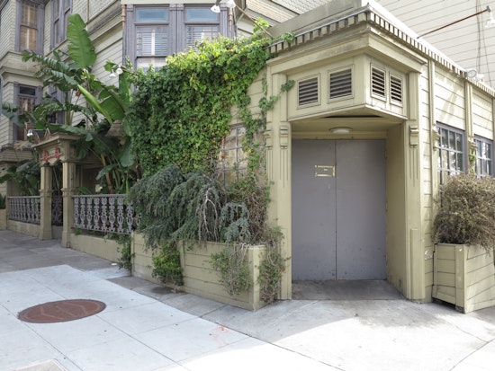 Pac Heights Mainstay Lion Pub Closes After 48 Years