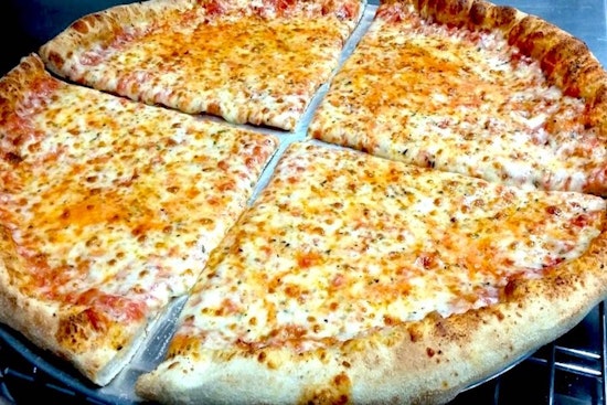 Top pizza choices in Medford for takeout and dining in