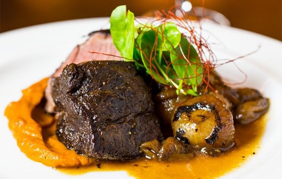 Treat yourself at Milwaukee's 4 priciest steakhouses