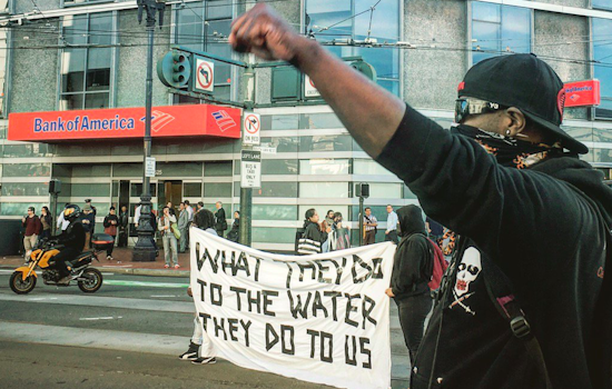 Standing Rock Pipeline Protesters Shut Down Van Ness & Market
