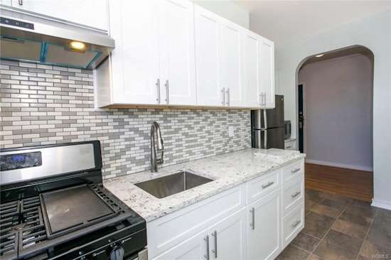 What will $1,800 rent you in White Plains, right now?