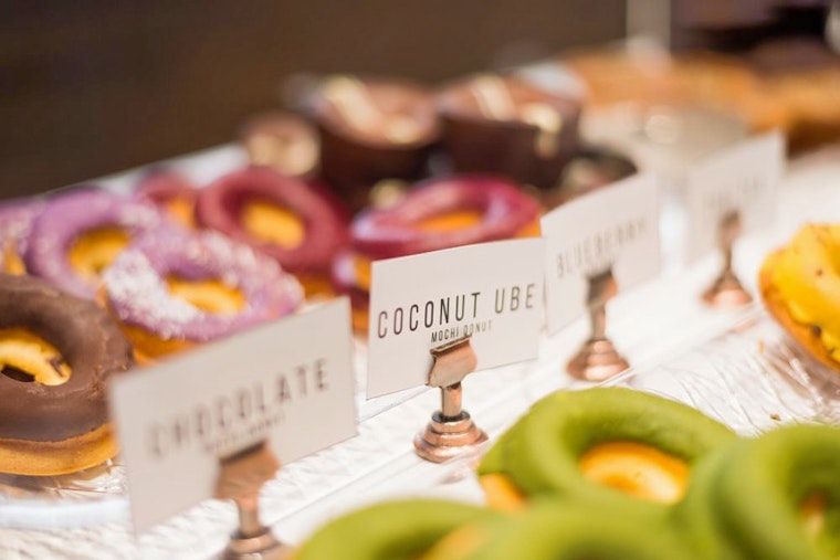 Find tea, doughnuts and more at Lakewood's new Boba Drive