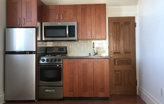 What will $1,700 rent you in Oakland, right now?