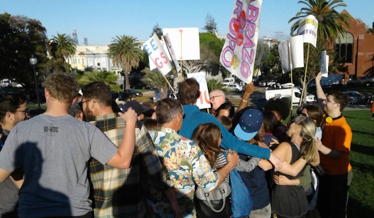 Dolores Park 'Group Hug' Aims To Lift Post-Election Spirits