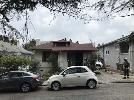 Residents safe after 2-alarm house fire near Piedmont Ave.