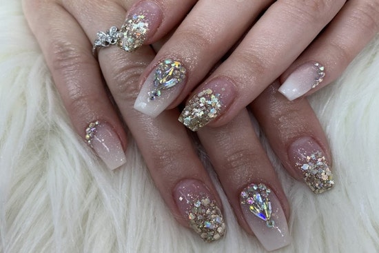 New Upper Greenville nail salon Beautique Nail Lounge opens its doors