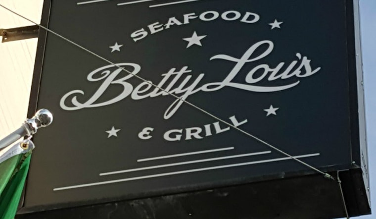 Betty Lou's Seafood & Grill Debuts In Former Viva Pizza Location