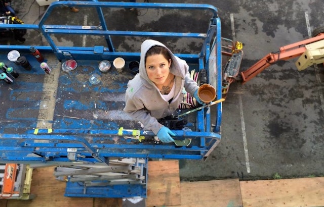 Muralist Amanda Lynn Brings Fiercely Feminine Focus To Public Spaces