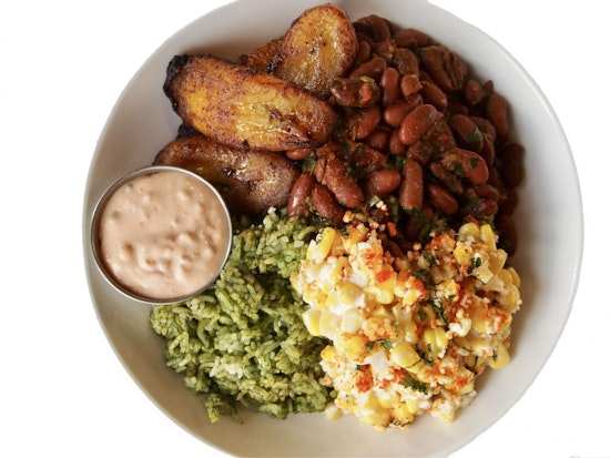 Ajo brings Caribbean fare to Bridgeport