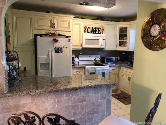 Renting in Deerfield Beach: What will $1,400 get you?