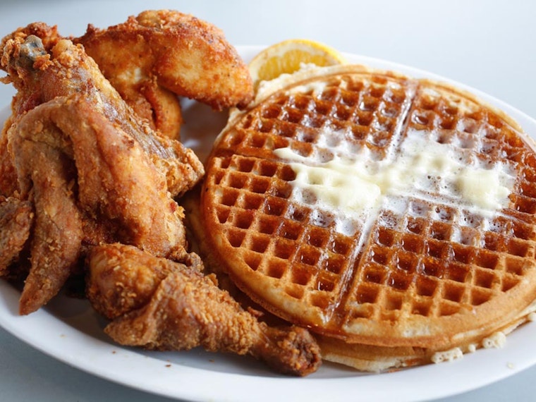 5 Urban Hikes That'll Help You Burn Off Oakland's Best Chicken & Waffles