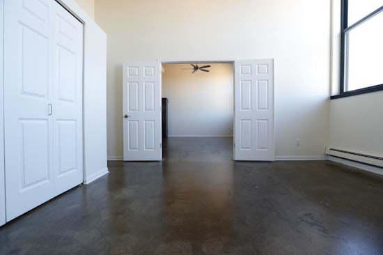 What's the cheapest rental available in North Loop, right now?