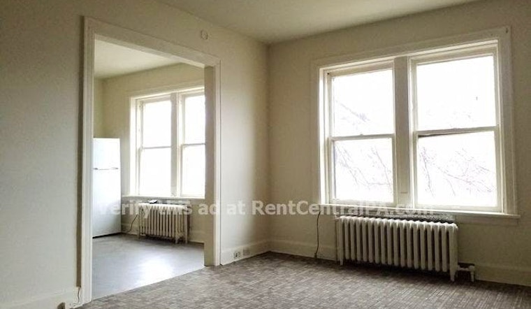 What does $600 rent you in Harrisburg right now?