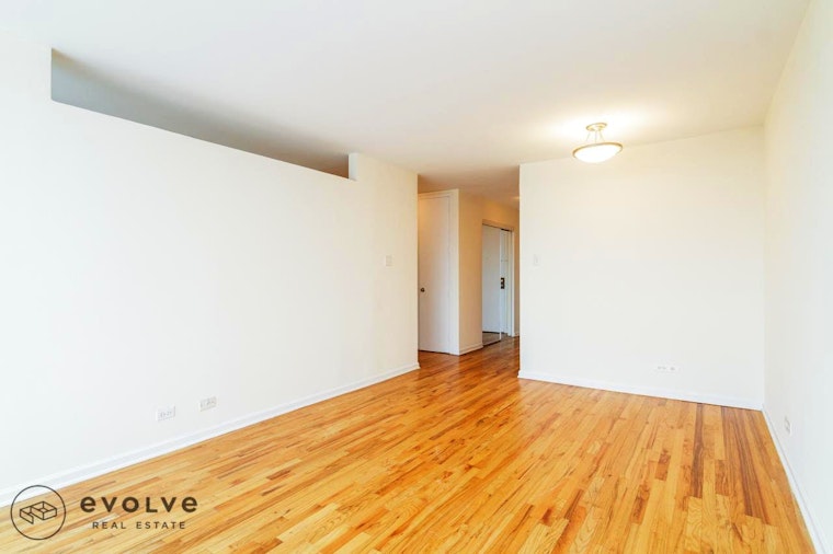 Renting in Uptown: What will $1,300 get you?
