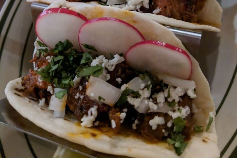 Oaky's Tex Mex debuts in Interbay