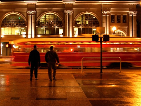 Hoodline Highlights: Transit Riders Union Launches Ambitious '30X30' Muni Campaign