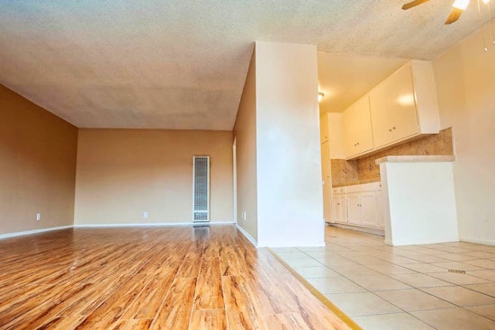 Renting in Van Nuys: What will $1,400 get you?