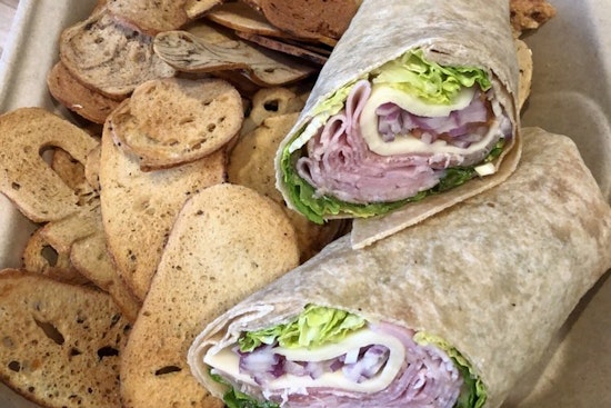 NY Bagel Cafe & Deli debuts in Gravesend