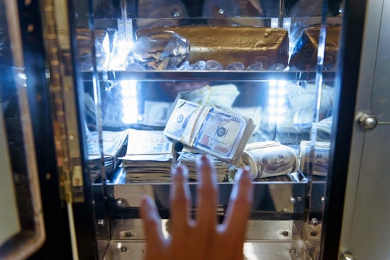 From bank heists to war bunkers, Chicago's 5 best escape game spots deliver adventure