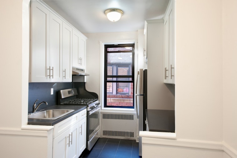 What's the cheapest rental available in Elmhurst, right now?