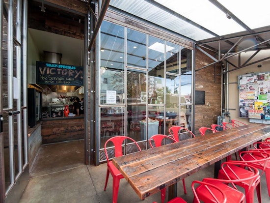 Oakland Closures: Victory Burger, Grand Bakery, Crossburgers, And More