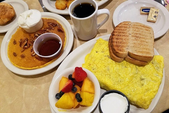 4 favorite budget-friendly diners in Cincinnati