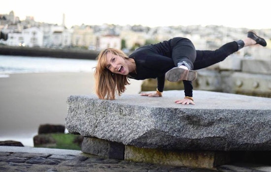 'Love Story Yoga' Opens Today In Valencia's Former Clothes Contact