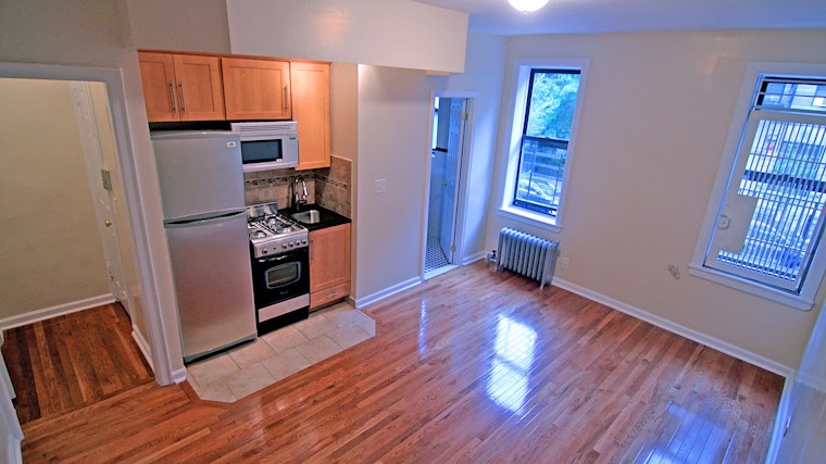 What's the cheapest rental available in Harlem, right now?