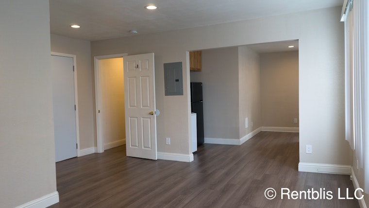 What does $1,800 rent you in Oakland today?
