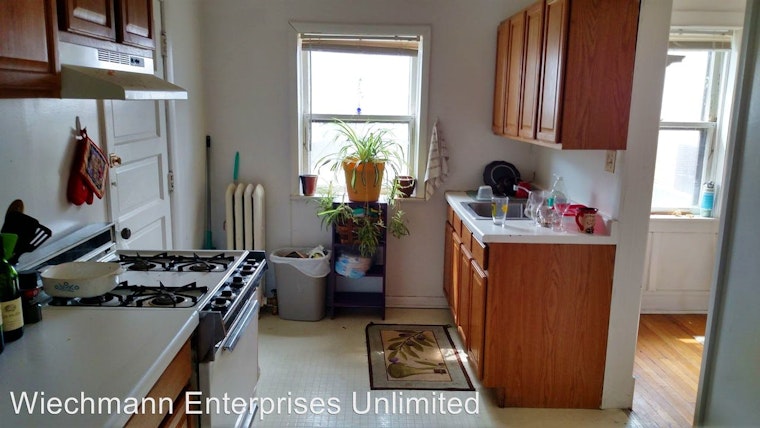 Explore today's cheapest rentals in Murray Hill, Milwaukee