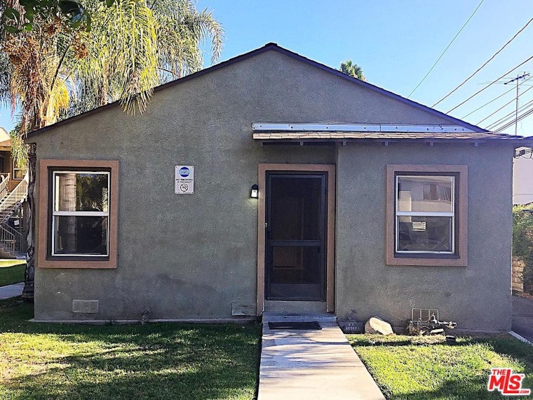 What does $1,800 rent you in Glendale, today?