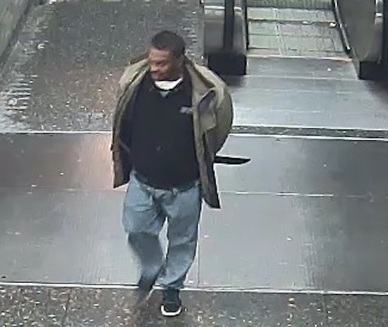 SFPD Seeks Public's Help In Finding Civic Center Machete Attacker