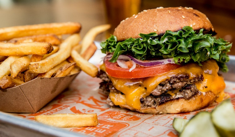 Super Duper Burger Clears Planning Hurdle, Will Expand Castro Location