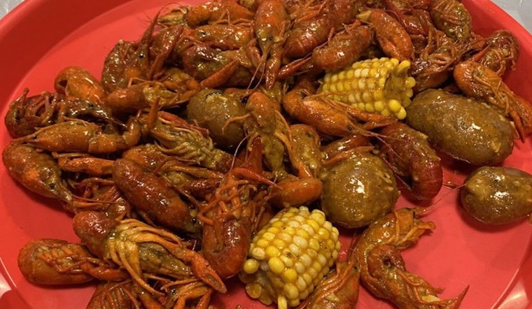 Find seafood and more at Spring Branch East's new Captain Crawfish
