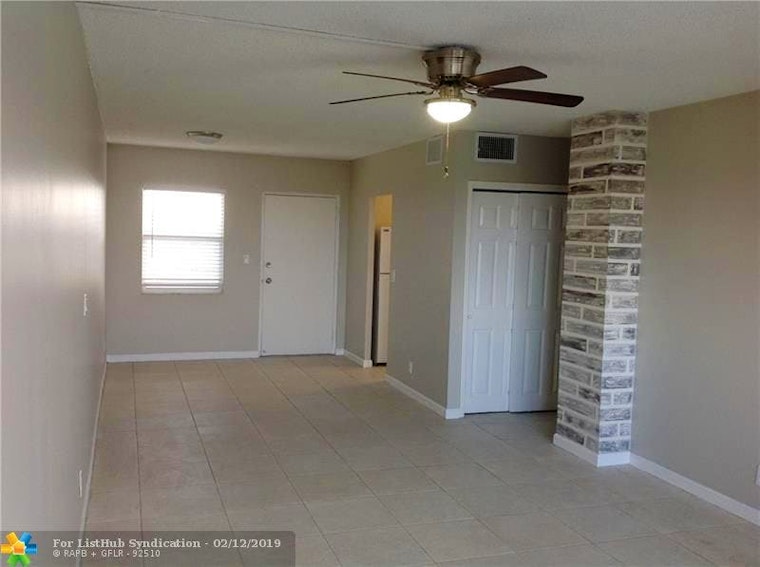 Renting in Coral Ridge: What will $1,400 get you?