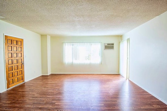 What's the cheapest rental available in Van Nuys, right now?